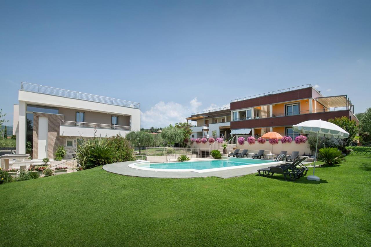 Villa Aurora-Holiday Home Apt 1 Bardolino Buitenkant foto